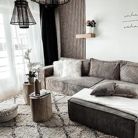 Apartmán Le Cocon Blanc -t2 Cosy Avec Parking Prive & Balcon - Gare, Nouvelle *