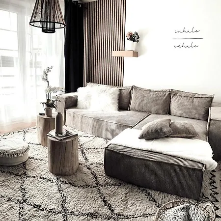 Le Cocon Blånc -t2 Cosy Avec Parking Privé&balcon - Gare, Nouvelle Appartement Metz