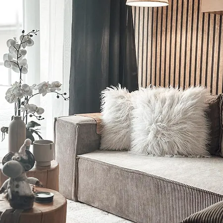 Le Cocon Blanc -t2 Cosy Avec Parking Prive & Balcon - Gare, Nouvelle דירה
