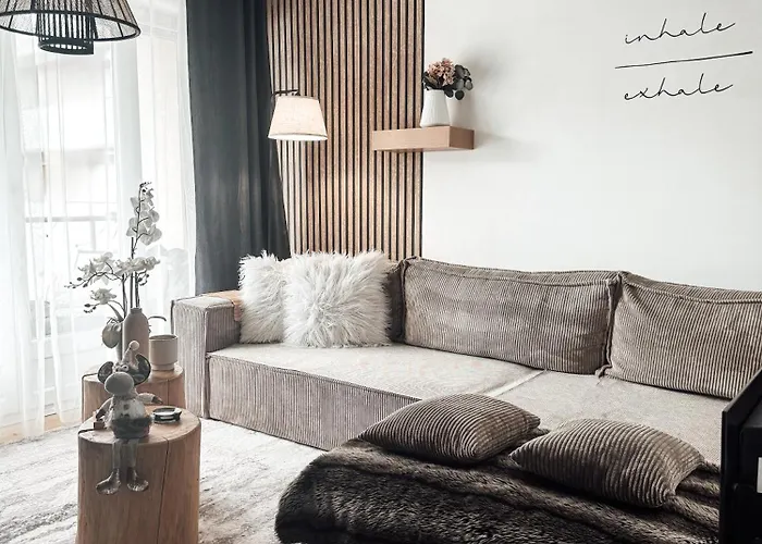 Le Cocon Blanc -t2 Cosy Avec Parking Prive & Balcon - Gare, Nouvelle 아파트